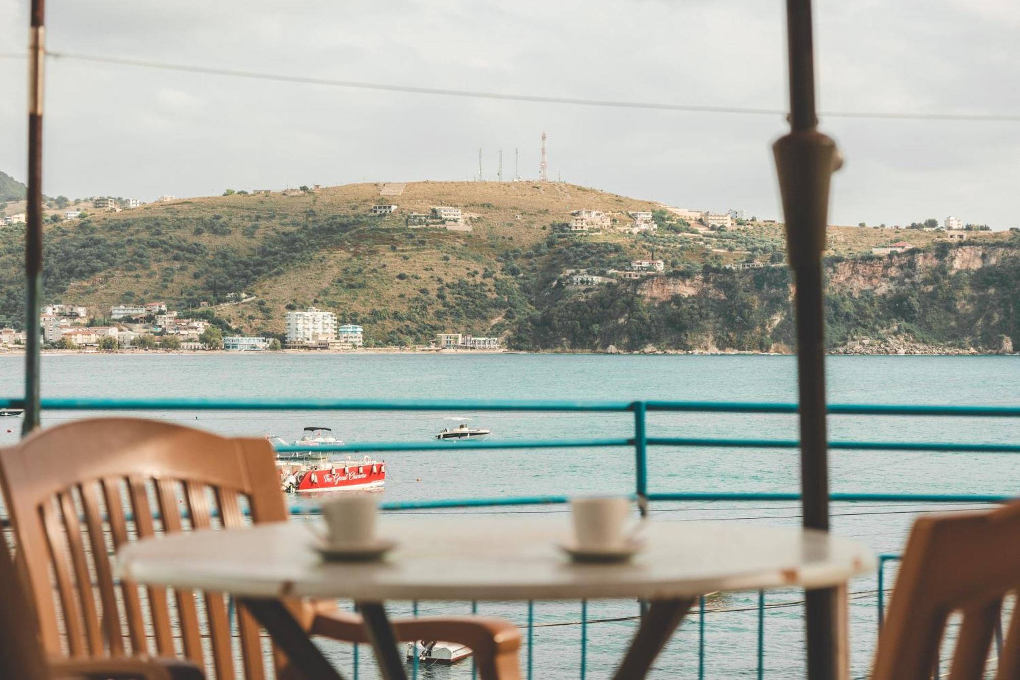 Rooms By The Sea Himare Buitenkant foto