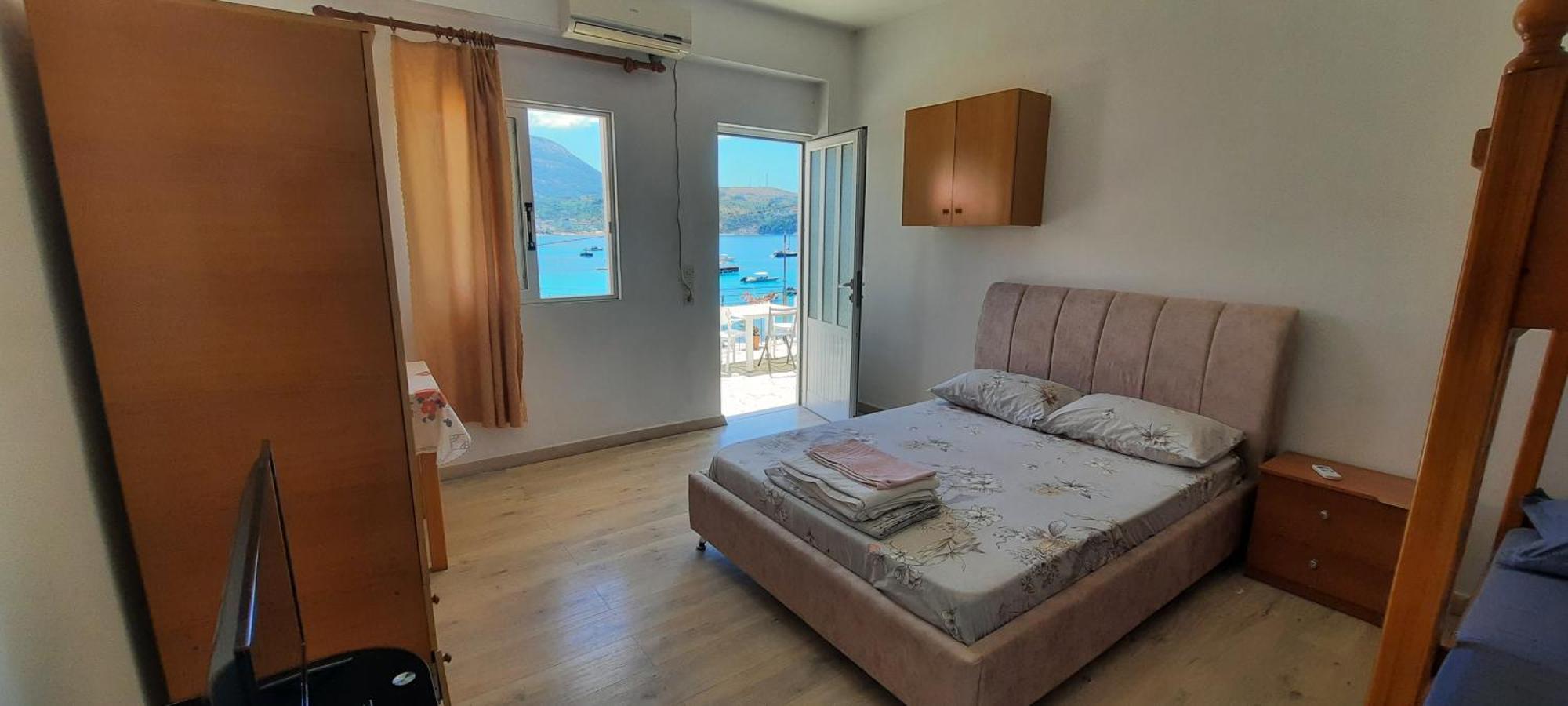 Rooms By The Sea Himare Buitenkant foto
